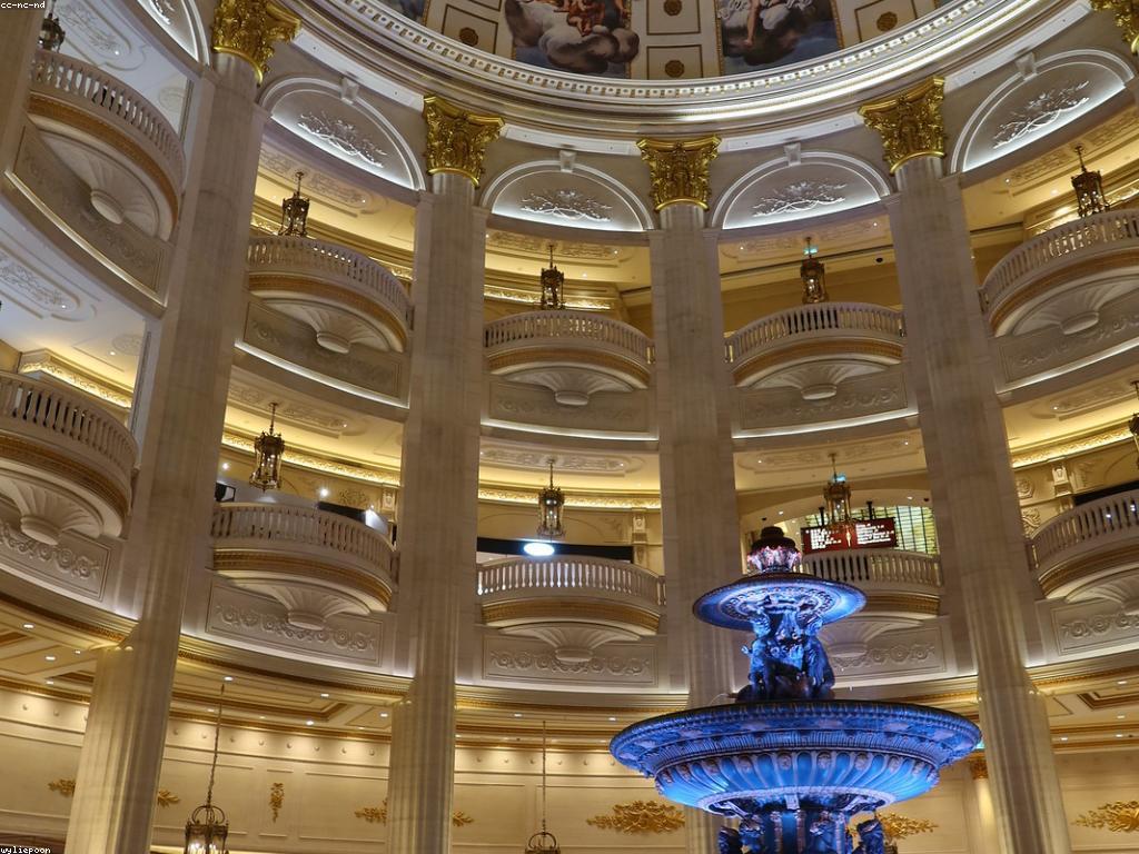 ការយល់ដឹងអំពីការប្រព្រឹត្តការណ៍នៃម៉ាស៊ីនស្លុត