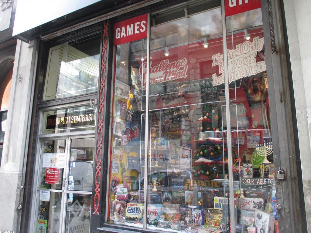 យុទ្ធសាស្ត្រលេង៖ ការងារពិតក្នុងល្បែង